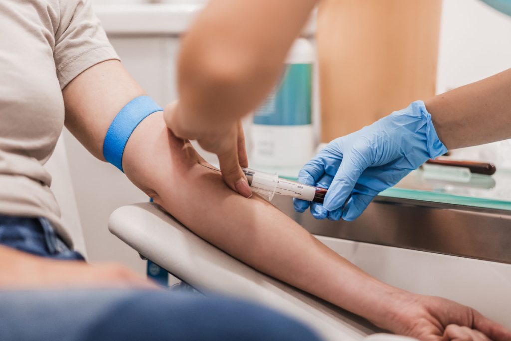 Blood Tests That May Indicate Cancer: Powerful Warning Signs