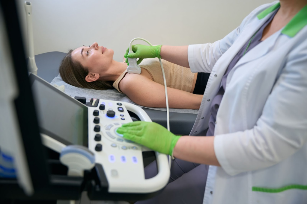 risks of a thyroid uptake scan