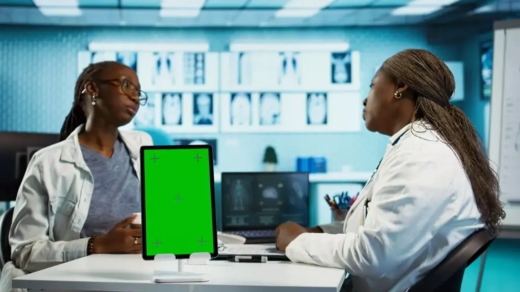 A detailed medical illustration depicting the various types of non-small cell lung cancer. In the foreground, sharply focused cross-sections of the lung showcasing the key histological features of adenocarcinoma, squamous cell carcinoma, and large cell carcinoma. In the middle ground, a schematic diagram illustrating the relative prevalence and prognosis of each NSCLC subtype. The background features a subdued, clinical color palette with subtle grid patterns suggestive of a diagnostic imaging modality. Bright, even studio lighting casts subtle shadows to enhance the three-dimensional forms. The overall tone is informative and authoritative, suitable for a medical textbook or journal article. A detailed medical illustration depicting the various types of non-small cell lung cancer. In the foreground, sharply focused cross-sections of the lung showcasing the key histological features of adenocarcinoma, squamous cell carcinoma, and large cell carcinoma. In the middle ground, a schematic diagram illustrating the relative prevalence and prognosis of each NSCLC subtype. The background features a subdued, clinical color palette with subtle grid patterns suggestive of a diagnostic imaging modality. Bright, even studio lighting casts subtle shadows to enhance the three-dimensional forms. The overall tone is informative and authoritative, suitable for a medical textbook or journal article.