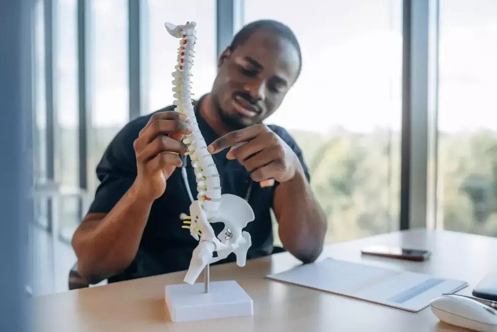 A high-detailed, anatomical illustration of cervical vertebrae exhibiting instability and misalignment. Depicted in a muted, medical palette with a focus on the affected spinal region. Rendered in a precise, technical style with a cutaway view to clearly showcase the underlying bone structures and ligaments. Emphasize the loss of structural integrity, with the vertebrae shifted out of proper position. Include subtle shading and highlights to convey the three-dimensional form. Set against a plain, neutral background to isolate the medical subject matter.