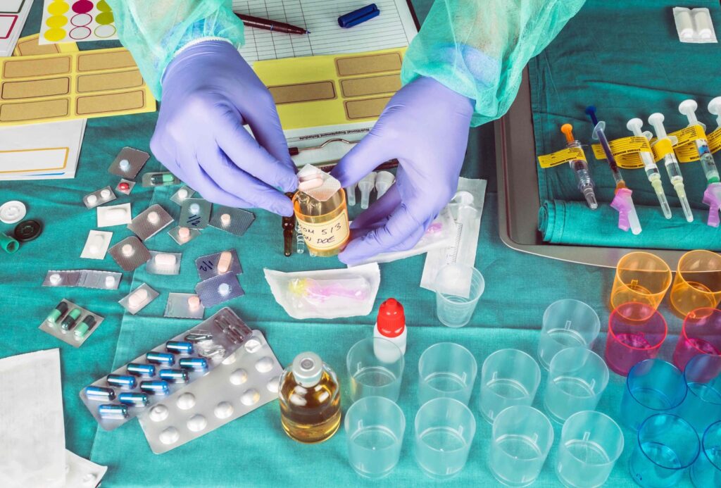A well-lit laboratory setting showcasing a variety of chemotherapeutic drugs commonly used to treat brain cancer. A well-lit laboratory setting showcasing a variety of chemotherapeutic drugs commonly used to treat brain cancer.