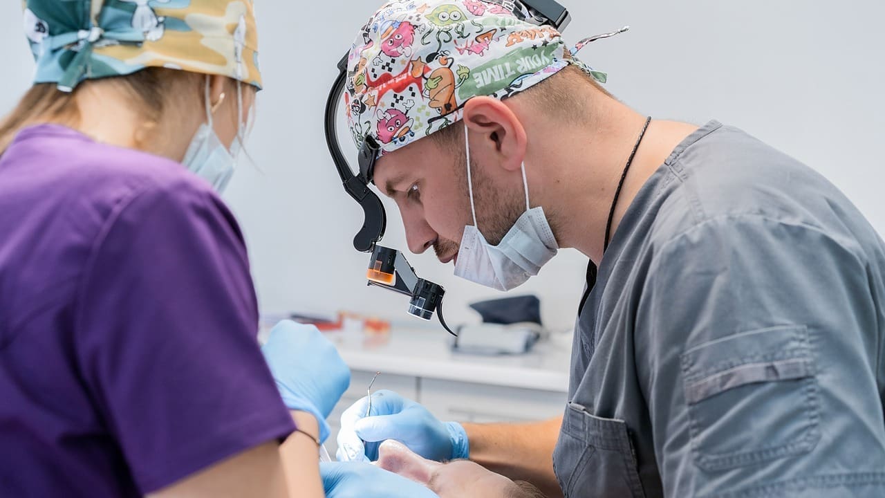 Acoustic Neuroma Operation: 7 Key Facts About Surgery and Recovery