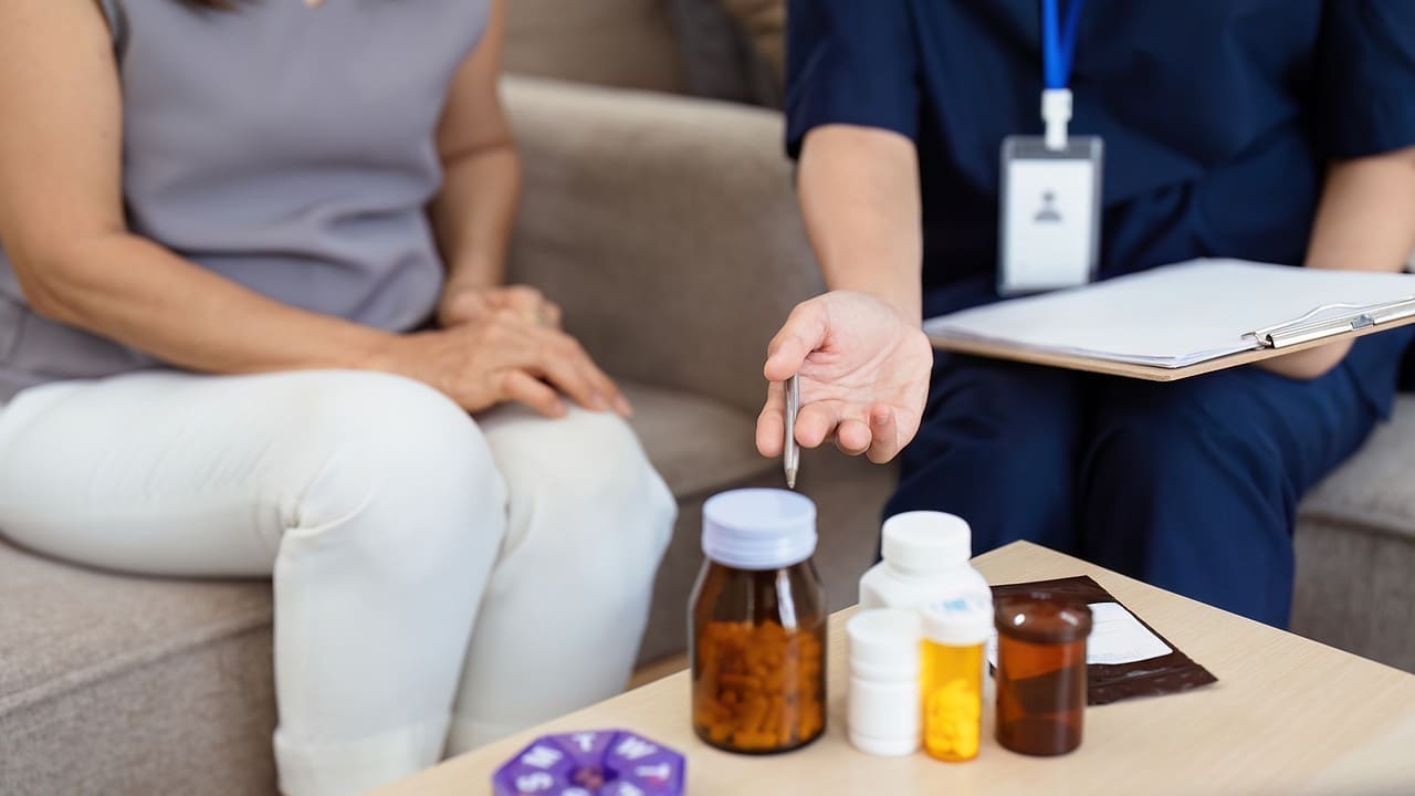 10 ADT Therapy Drugs for Prostate Cancer: Injection Options & Hormone Treatments