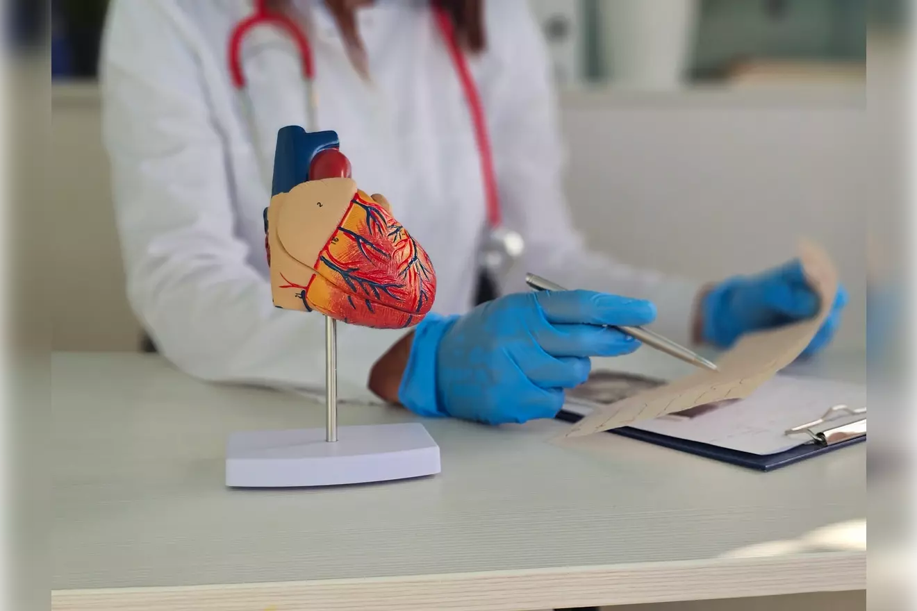 Aortic Disease Treatment: 7 Effective Ways to Treat and Stop Aortic Aneurysm Growth