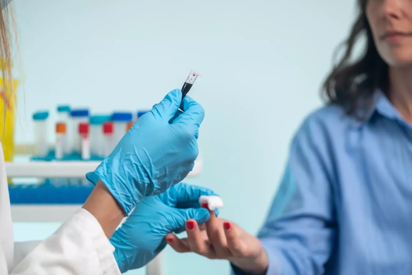 11 Essential Facts About Chimeric Antigen Receptor CAR-T Cell Therapies (2025 Update)