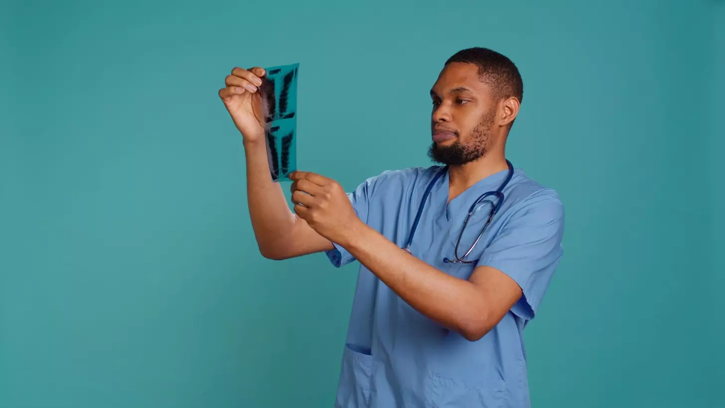 How Is a Bone Graft Done? Step-by-Step Guide to Bone Grafting Procedures