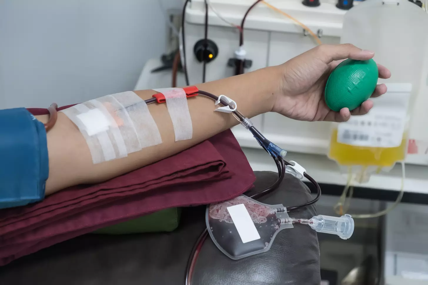 How Is Blood Cancer Diagnosed? Early Signs, Tests, and Symptoms Explained