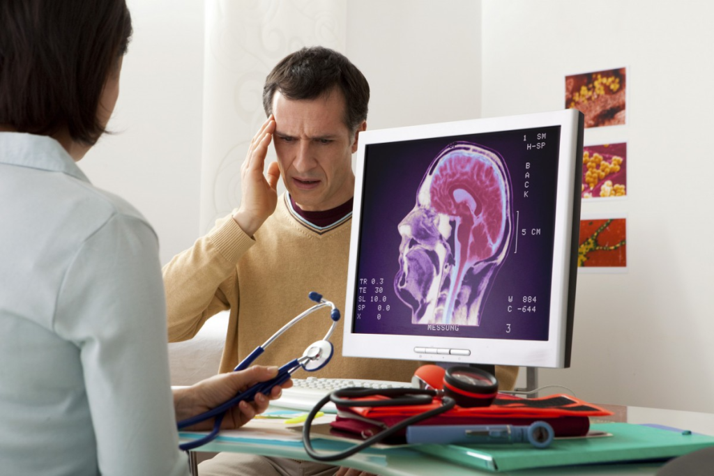 When Should You See A Neurologist? Consult Facts