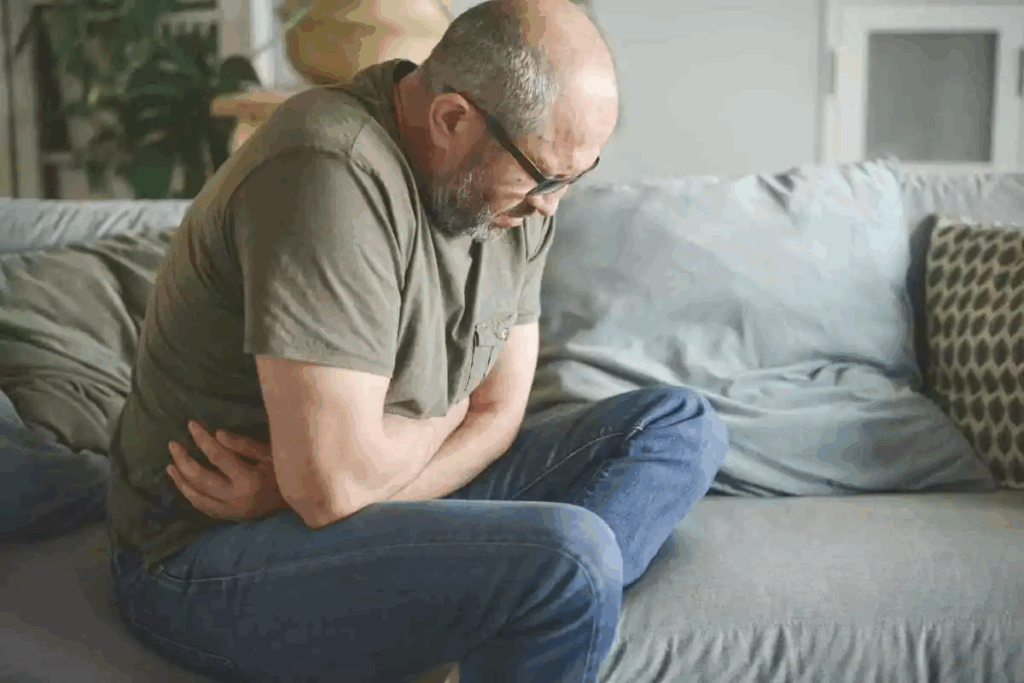 When to Go to ER for Gallbladder Pain: 7 Critical Signs