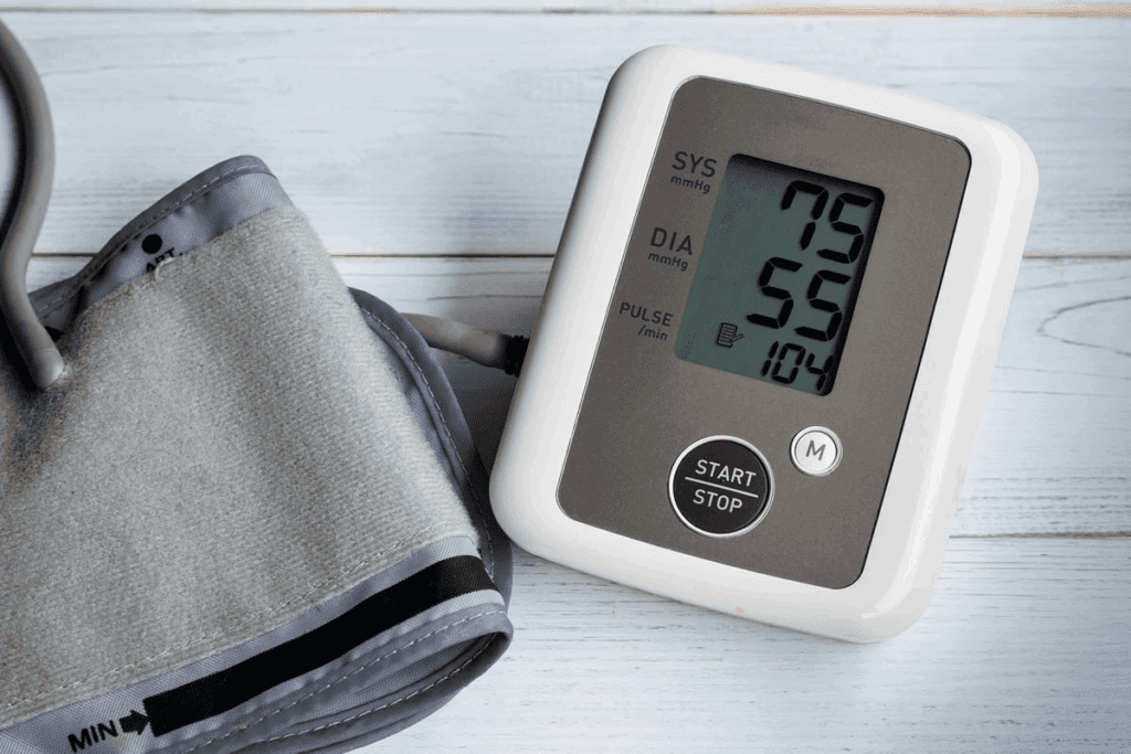 105 70 Blood Pressure: Is It Normal?: What They Mean for Your Health