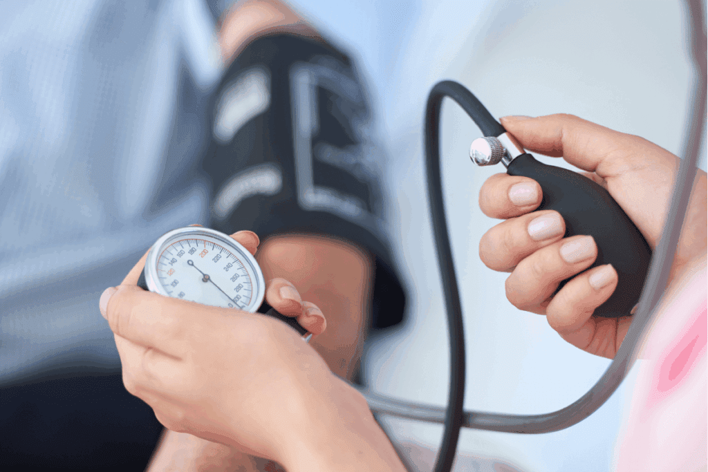 High Blood Pressure Symptoms: 5 Warning Signs