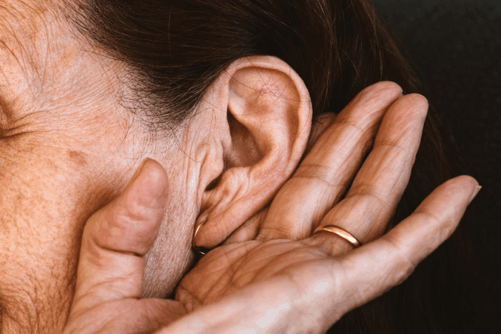 Do Ear Infections Make Your Ear Itchy? Causes and Symptoms