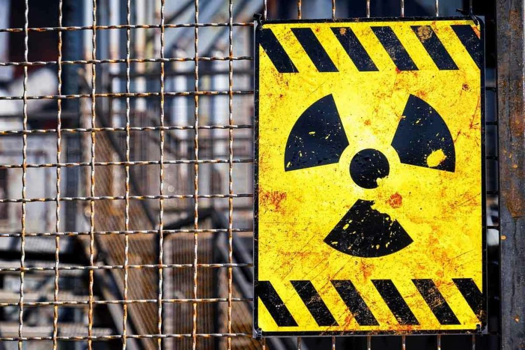 What Are Two Examples of Radiation? Simple Facts