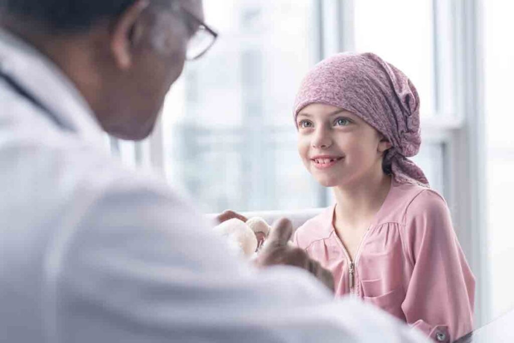 childhood kidney tumors — 7 Key Facts & Symptoms