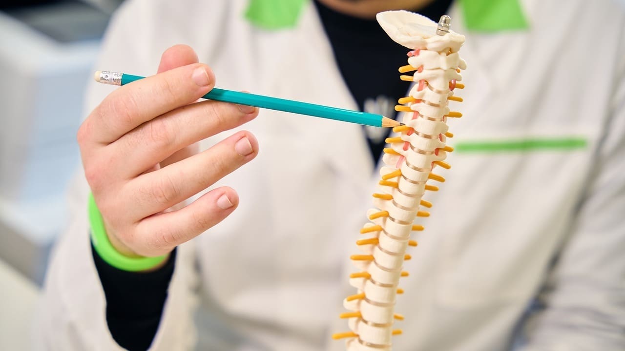 Lumbar Spine Compression: 9 Essential Signs, Symptoms, and Treatment Options