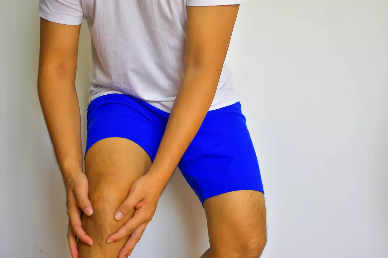 How to Treat a Sore Hip and Numb Leg from a Pinched Nerve